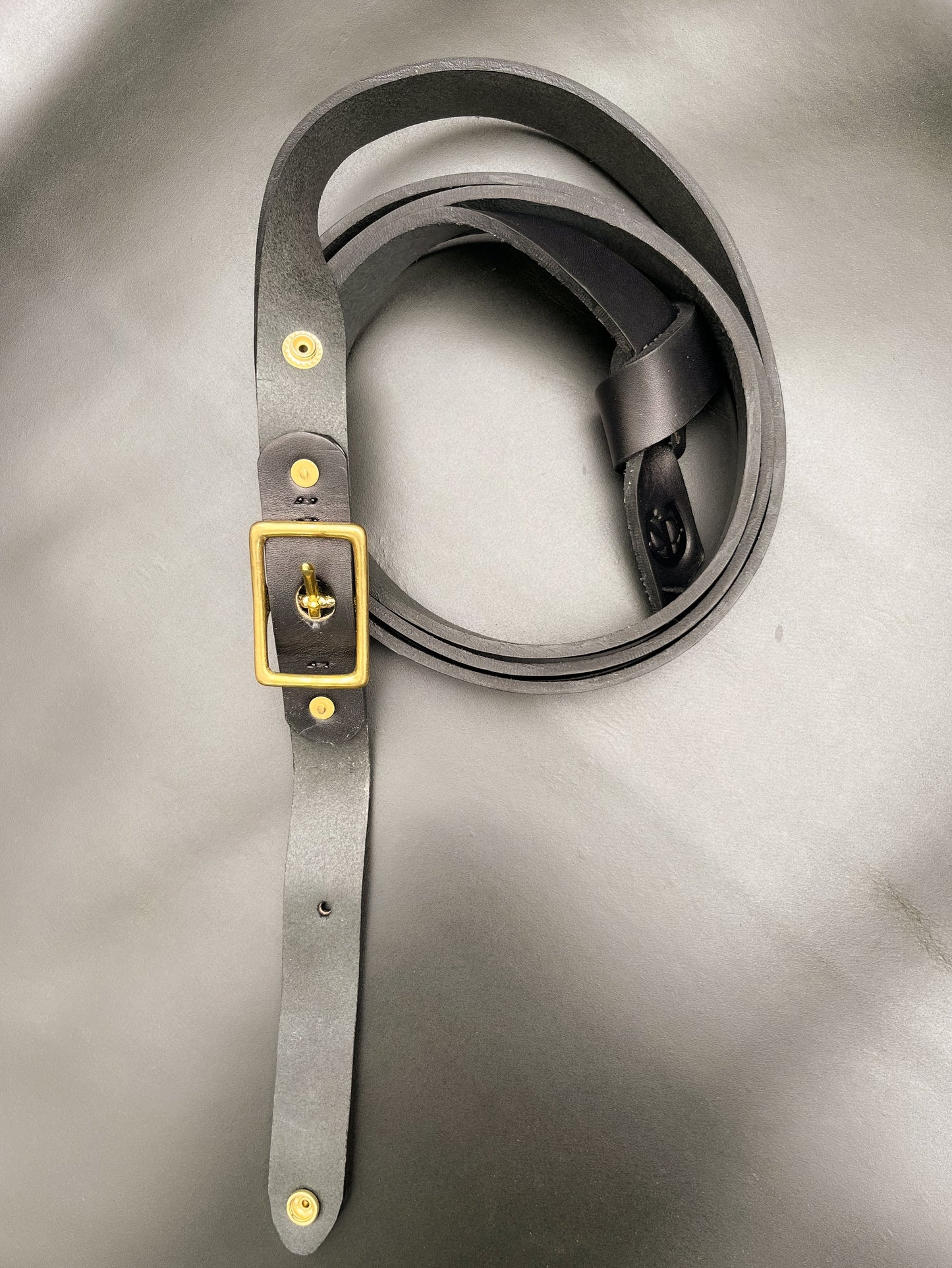 Saddle & Roam Black Leather Lead Shank