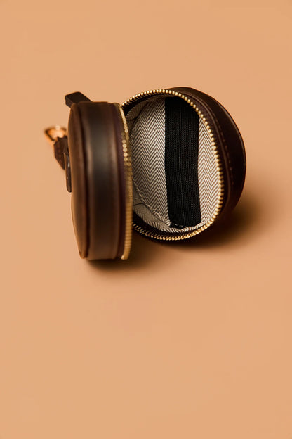 Oakbark & Chrome Stirrup Accessory Keeper