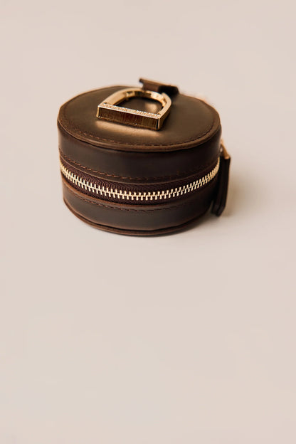 Oakbark & Chrome Stirrup Accessory Keeper