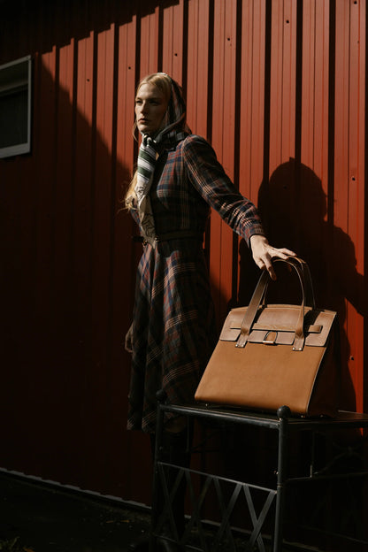 Oakbark & Chrome Stable Tote