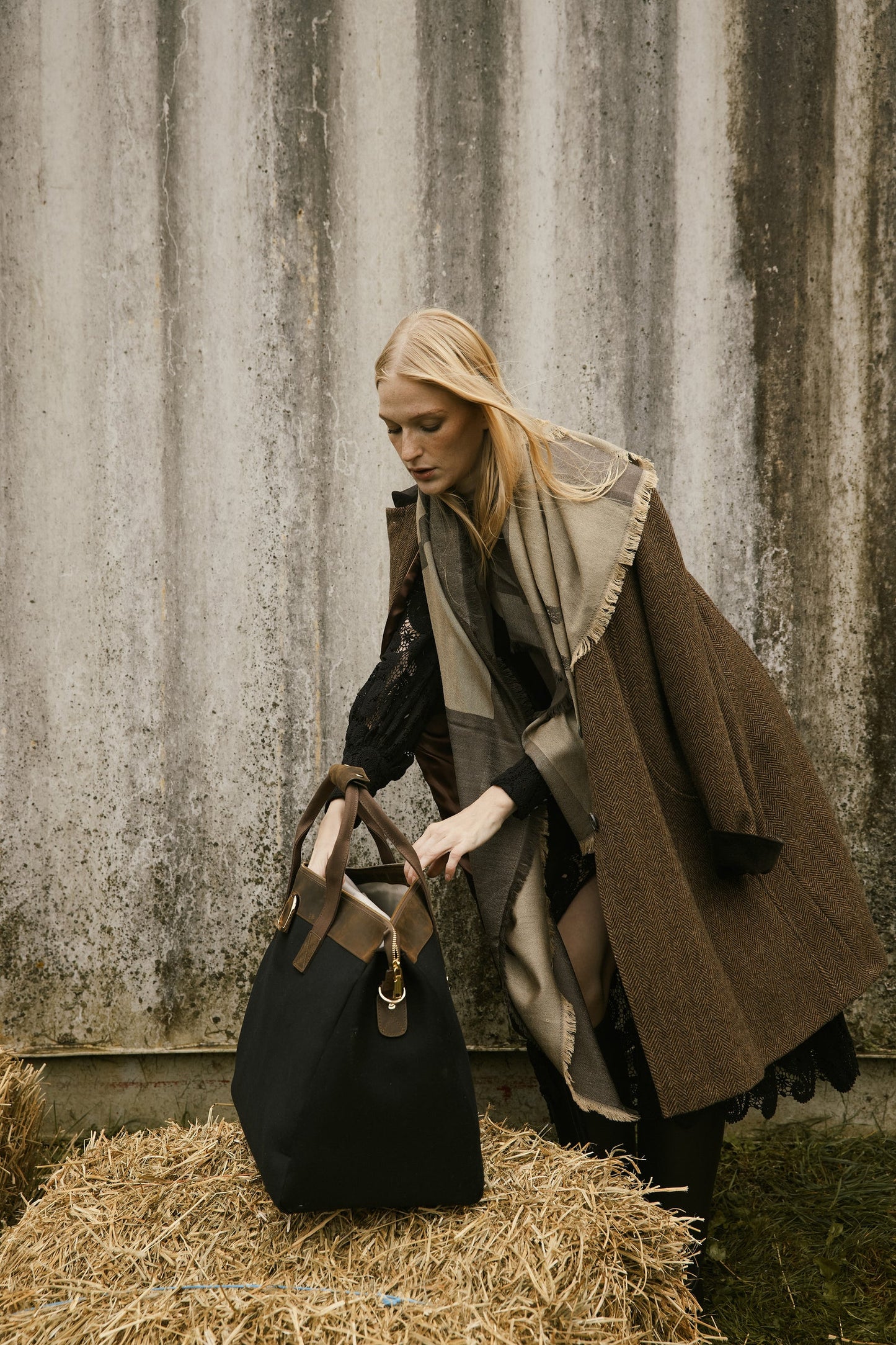 Oakbark & Chrome Weekender Bag